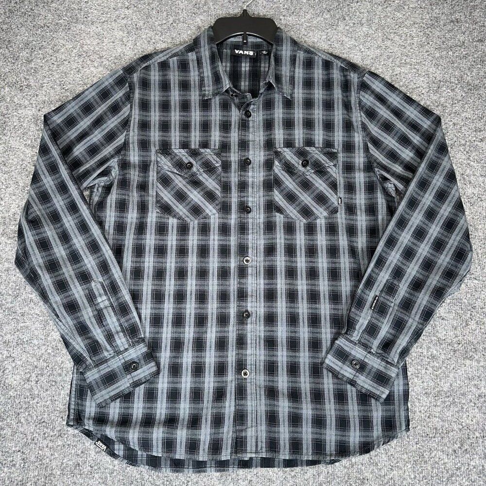 Vans Shirt Mens Medium Plaid‎ Long Sleeve Button Up Skater Pockets Casual Adult